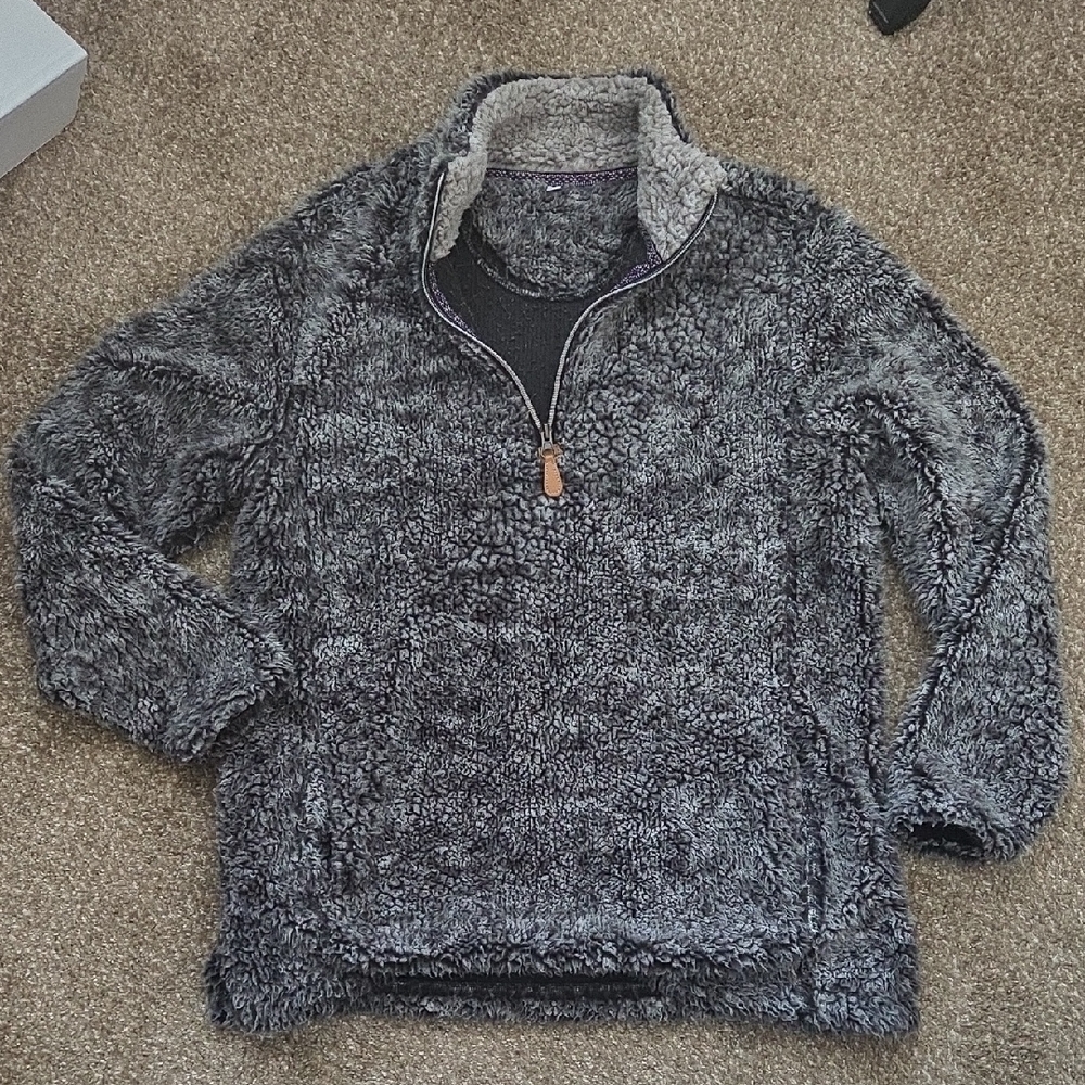 Women's Cozy Gray Zip-Up Sweater Small